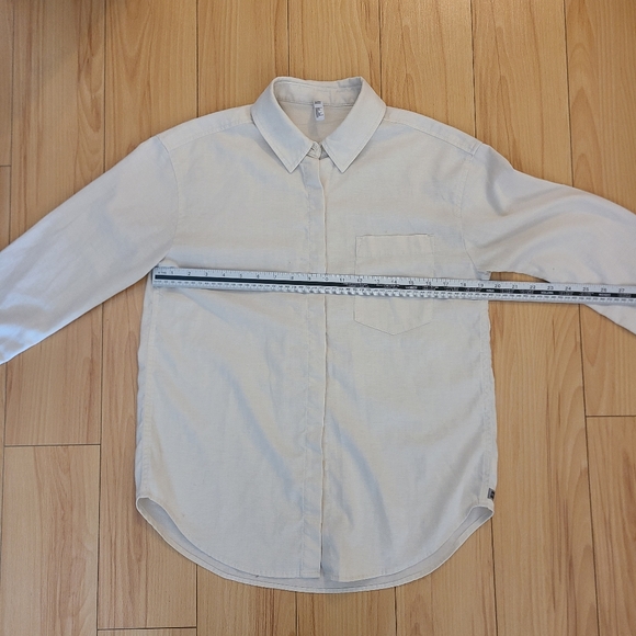 MEC hemp button down shirt off-white/ cream color size women's small - Picture 7 of 9